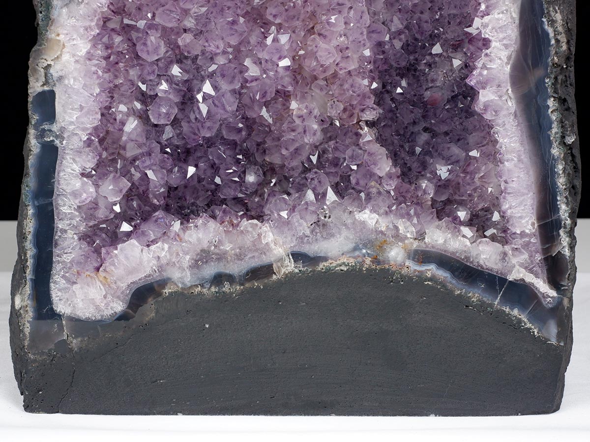 アメジストドーム 20.7Kg ブラジル産 ジオード カペーラ 一点物 174-2164