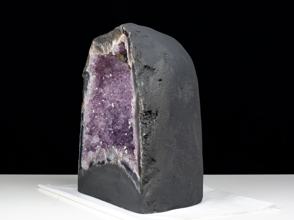 アメジストドーム 20.7Kg ブラジル産 ジオード カペーラ 一点物 174-2164