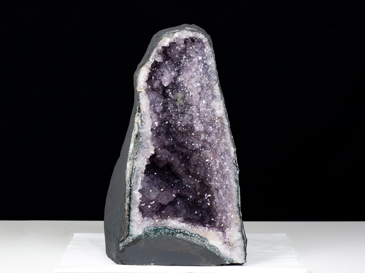 アメジストドーム 17.7Kg ブラジル産 ジオード カペーラ 一点物 174-2169