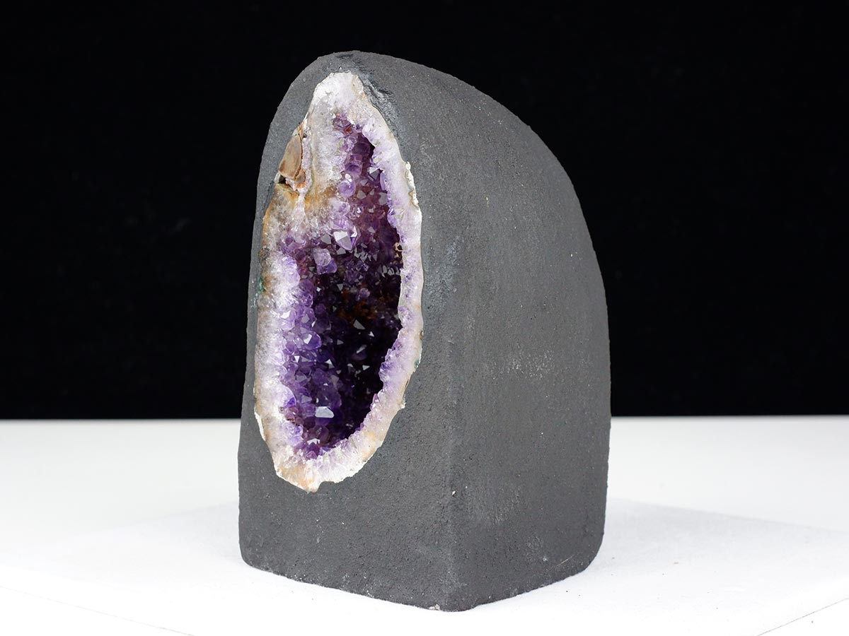 アメジストドーム 1.3Kg ウルグアイ産 ジオード カペーラ amethyst 一点物 174-2173