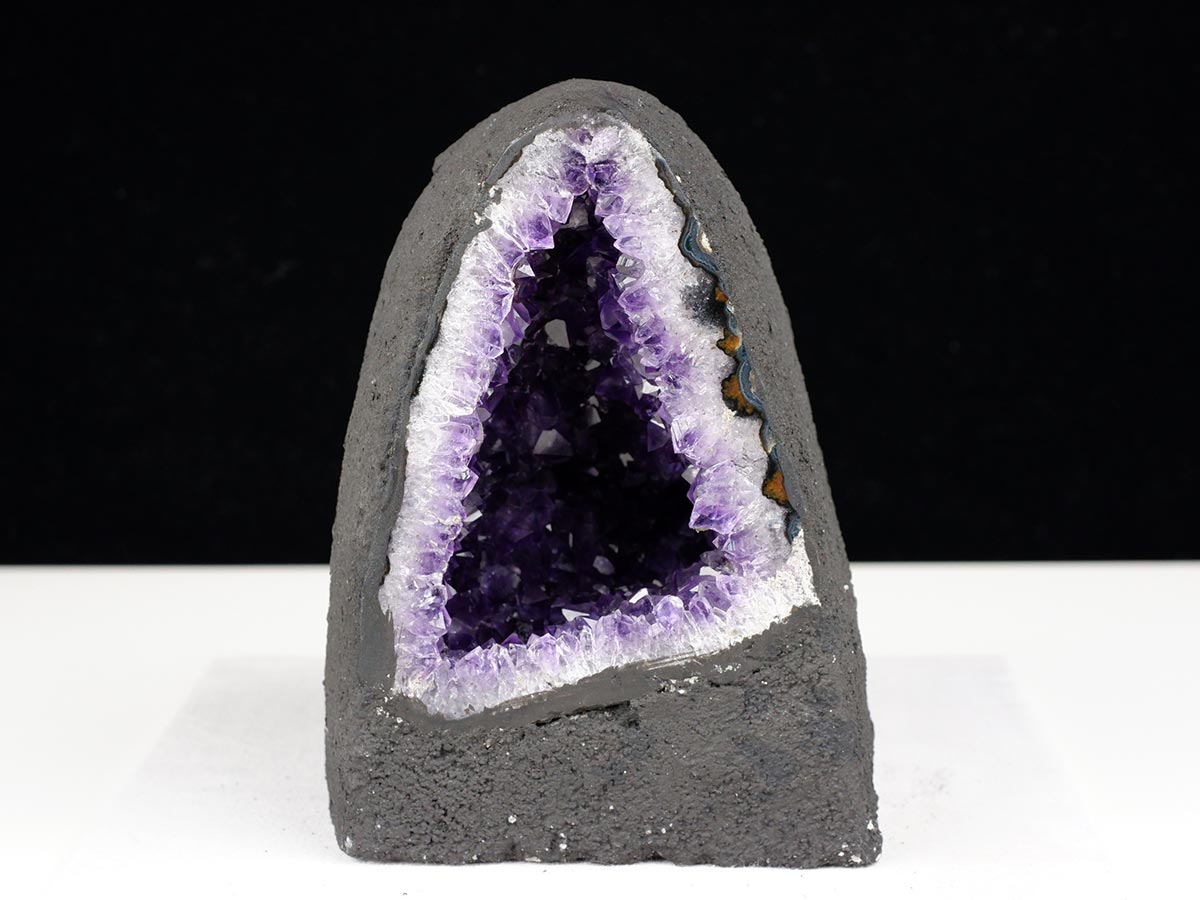 アメジストドーム 2.1Kg ウルグアイ産 ジオード カペーラ amethyst 一点物 174-2177
