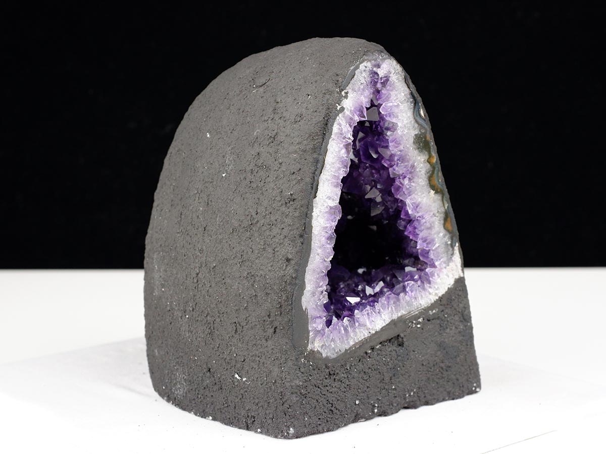 アメジストドーム 2.1Kg ウルグアイ産 ジオード カペーラ amethyst 一点物 174-2177