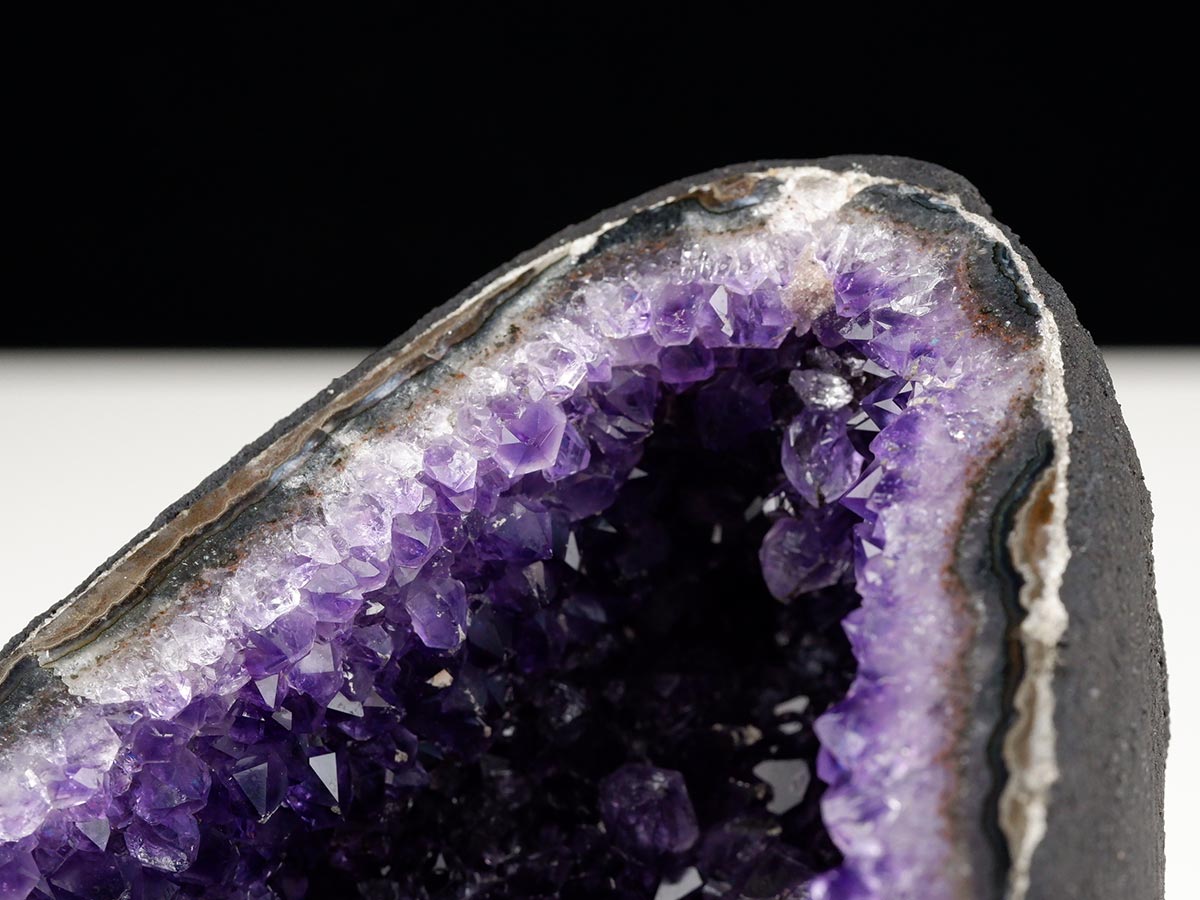 アメジストドーム ウルグアイ産 ジオード カペーラ amethyst 一点物 174-2180