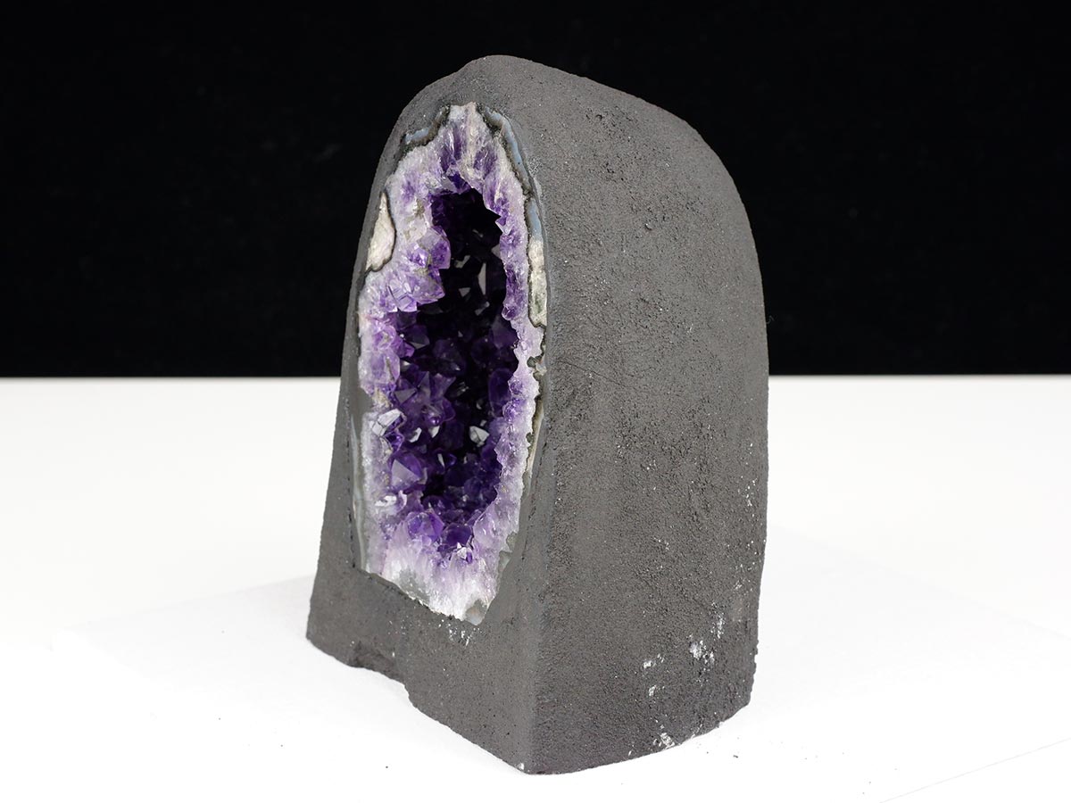 アメジストドーム 1.8Kg ウルグアイ産 ジオード カペーラ amethyst 一点物 174-2181