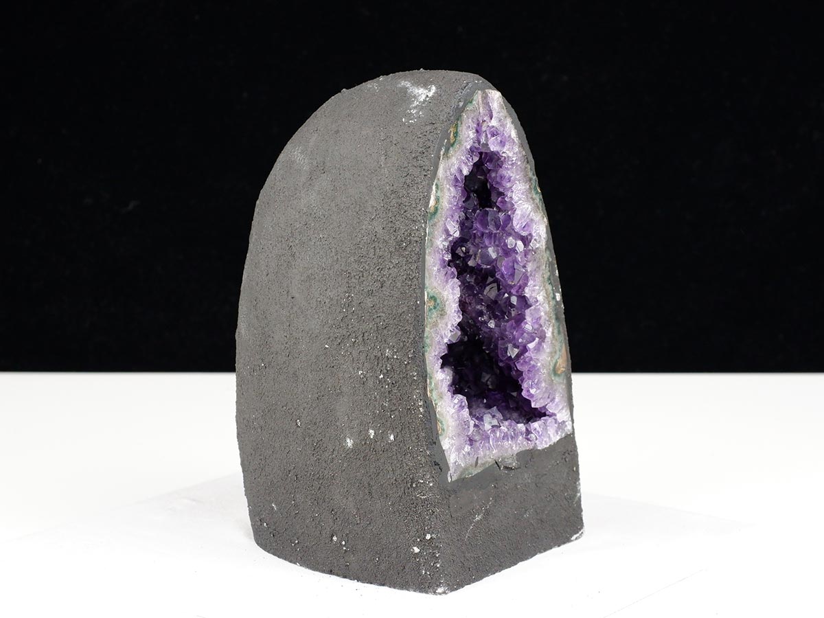 アメジストドーム 2.2Kg ウルグアイ産 ジオード カペーラ amethyst 一点物 174-2183