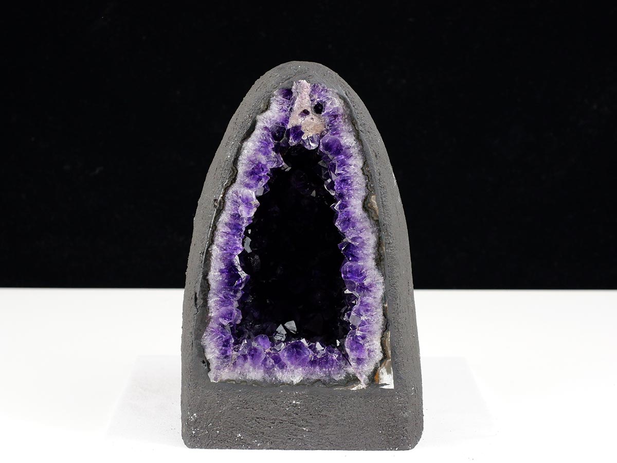 アメジストドーム 2.4Kg ウルグアイ産 ジオード カペーラ amethyst 一点物 174-2185