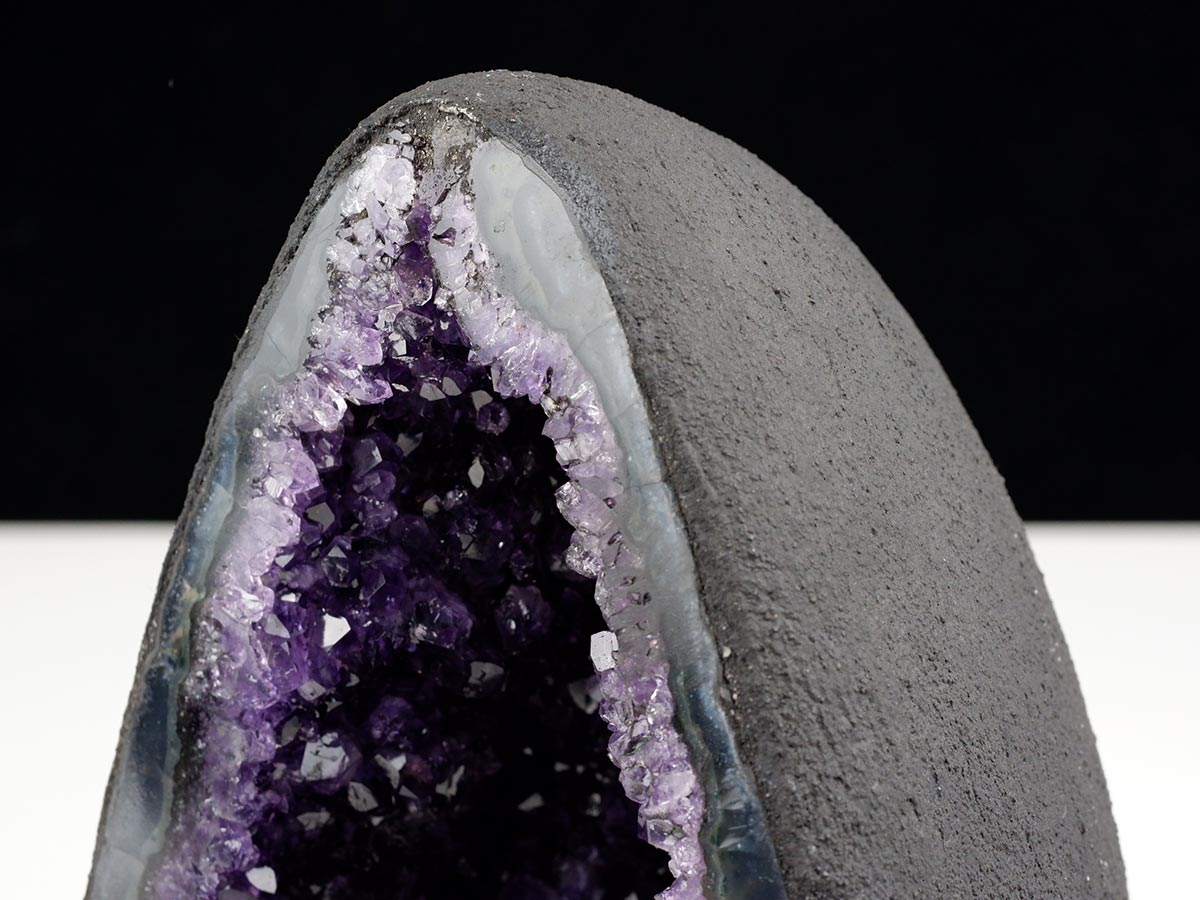 アメジストドーム 2.7Kg ウルグアイ産 ジオード カペーラ amethyst 一点物 174-2186