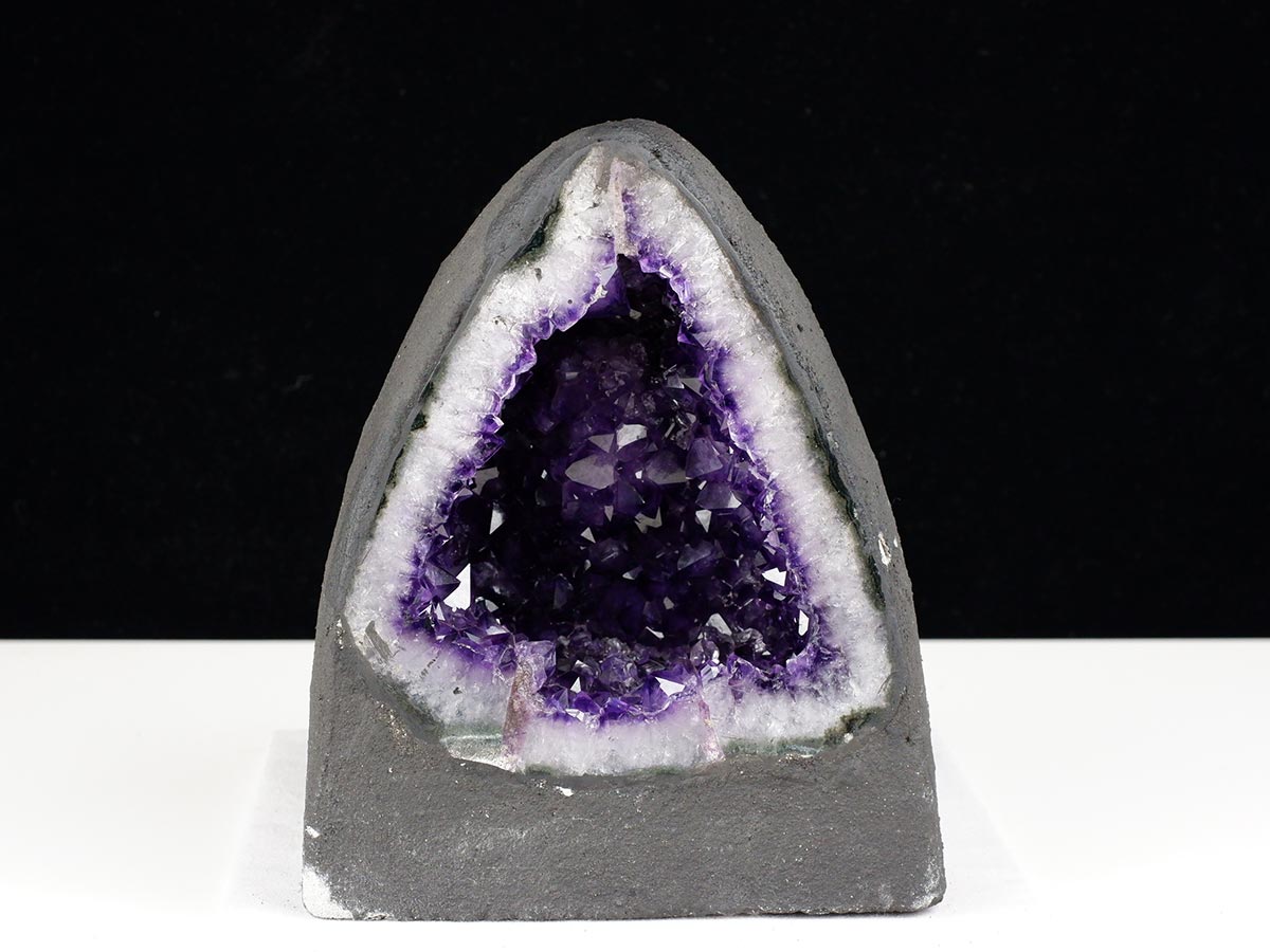 アメジストドーム 3.3Kg ウルグアイ産 ジオード カペーラ amethyst 一点物 174-2187