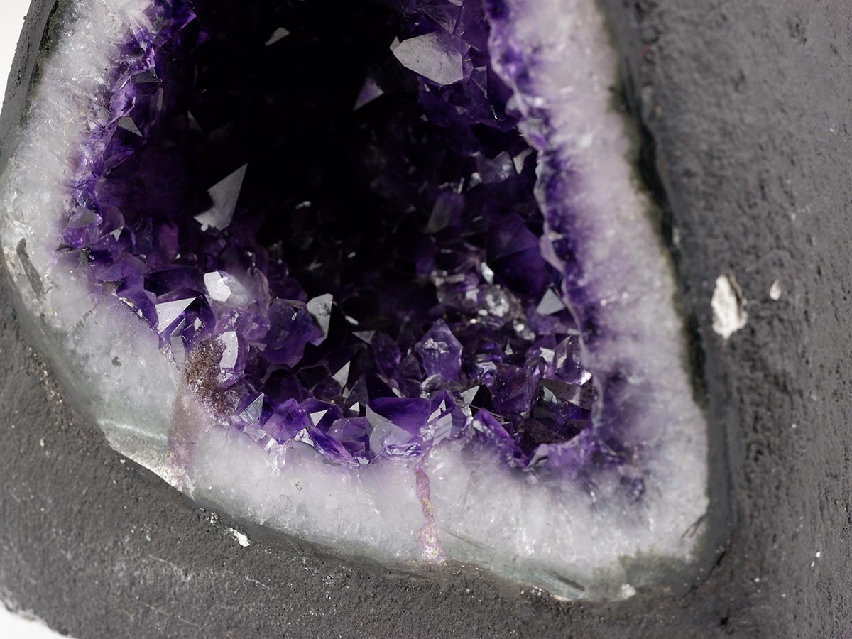アメジストドーム 3.3Kg ウルグアイ産 ジオード カペーラ amethyst
