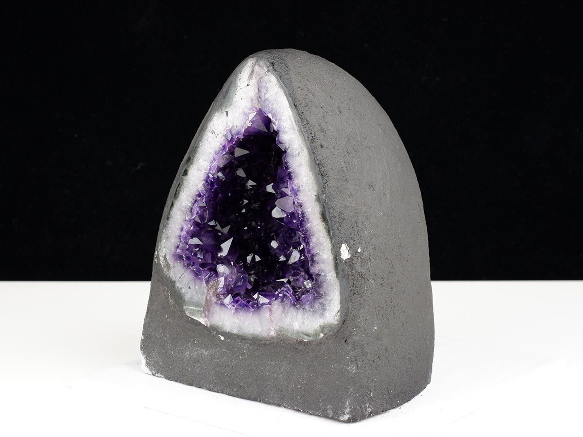 アメジストドーム 3.3Kg ウルグアイ産 ジオード カペーラ amethyst