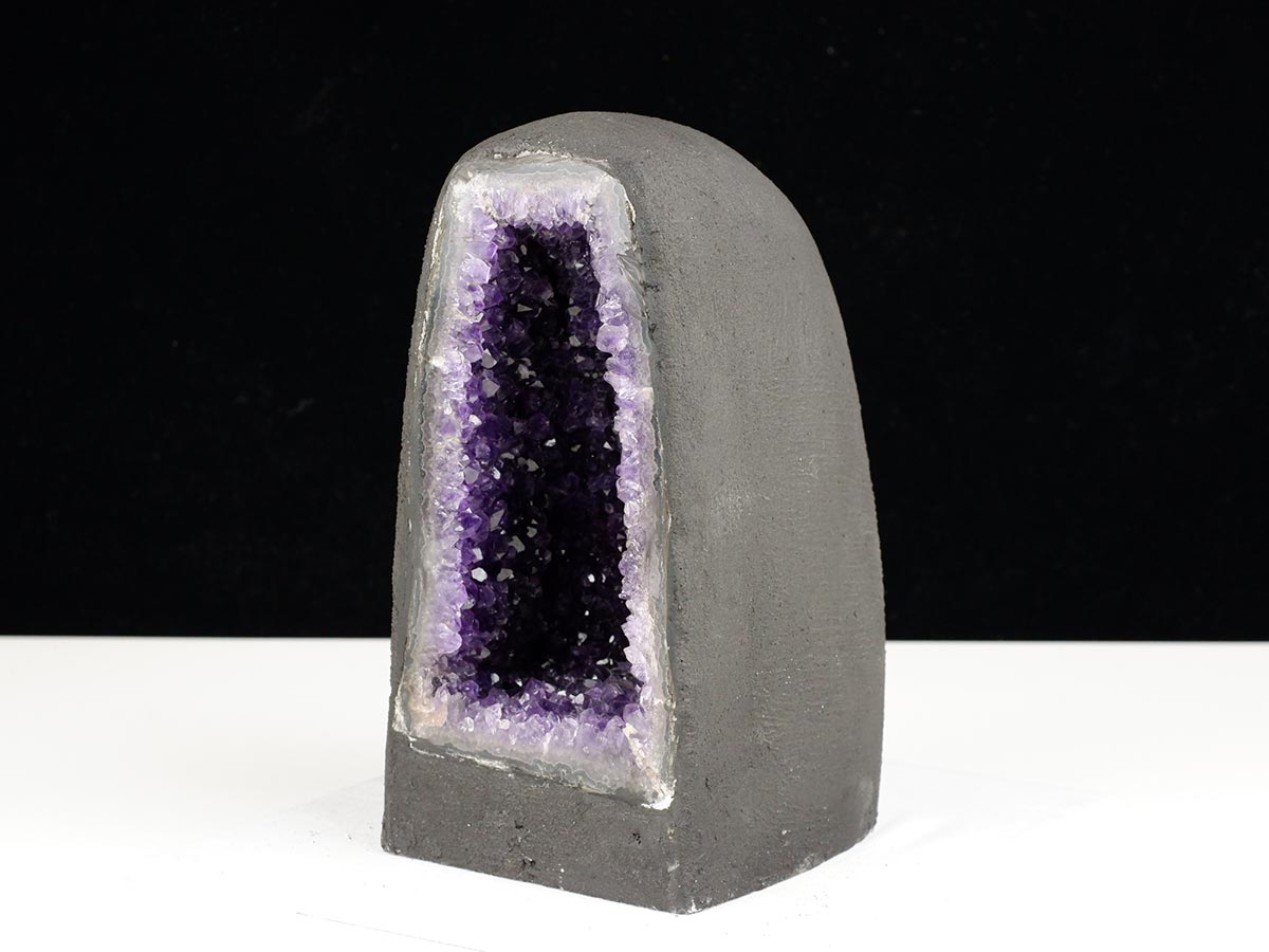 アメジストドーム 3.7Kg ウルグアイ産 ジオード カペーラ amethyst 一点物 174-2188