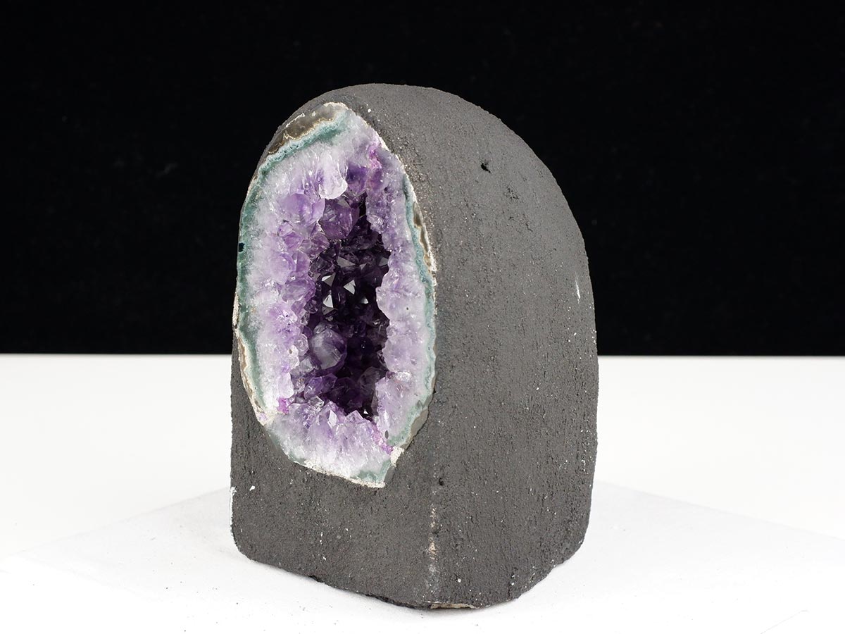 アメジストドーム 1.8Kg ウルグアイ産 ジオード カペーラ amethyst 一点物 174-2193