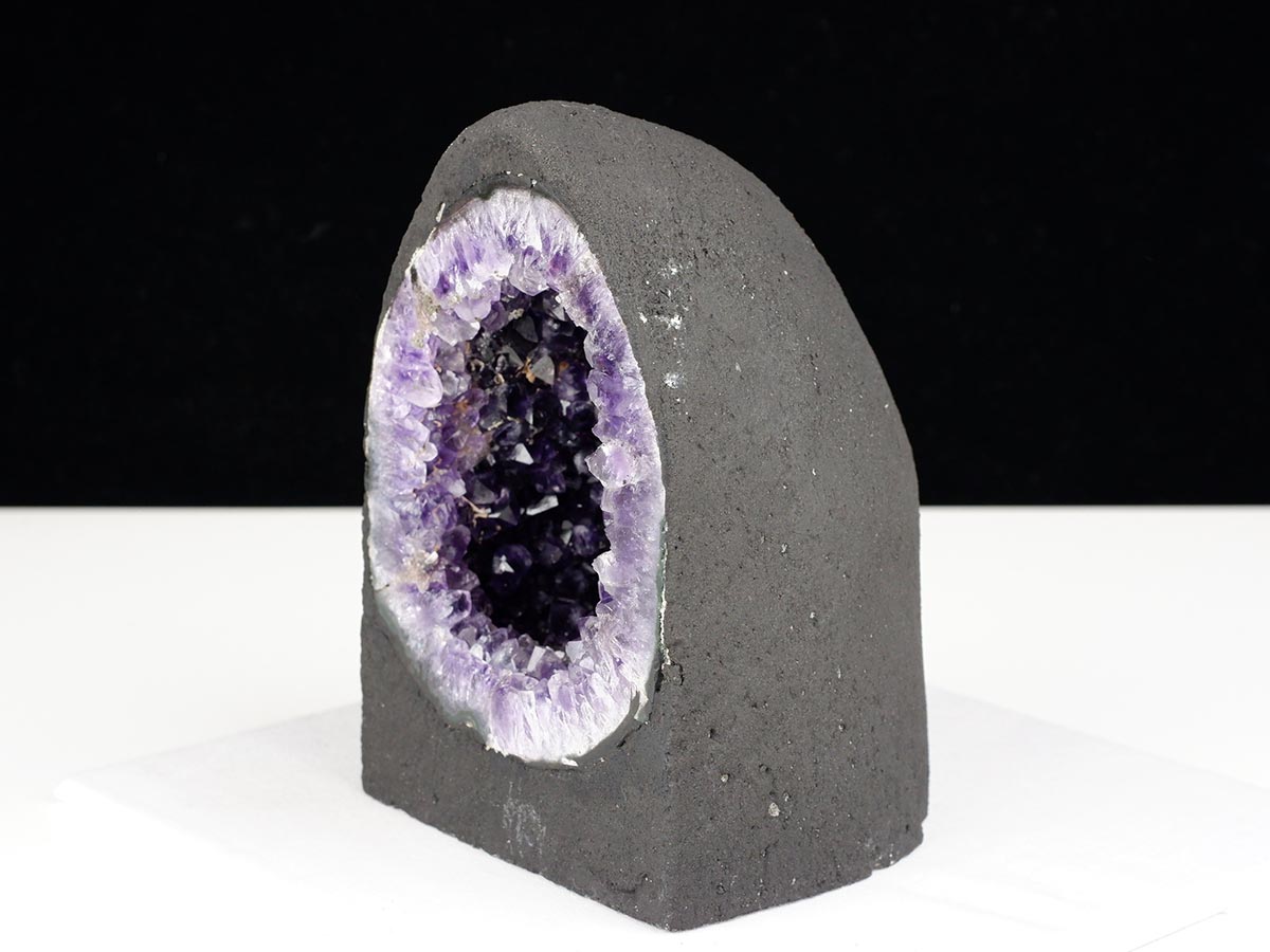 アメジストドーム 1.9Kg ウルグアイ産 ジオード カペーラ amethyst 一点物 174-2194