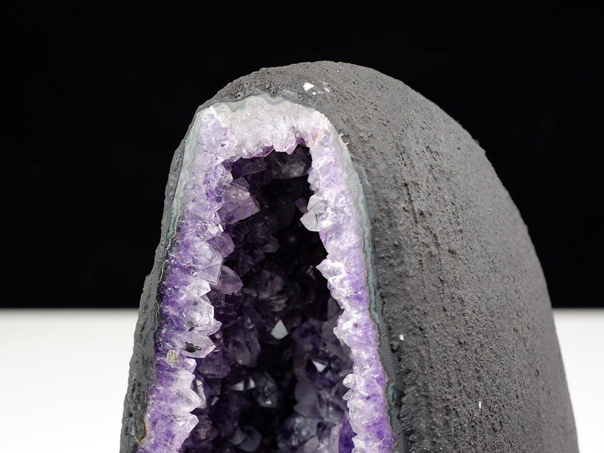 アメジストドーム 1.9Kg ウルグアイ産 ジオード カペーラ amethyst 一点物 174-2198