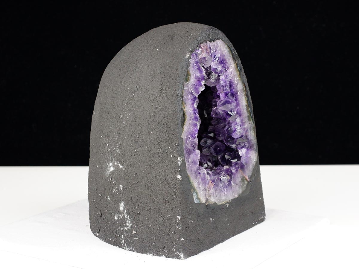 アメジストドーム 2.6Kg ウルグアイ産 ジオード カペーラ amethyst 一点物 174-2199