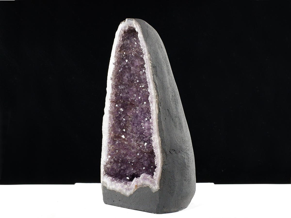 アメジストドーム 13.5Kg ブラジル産 アメジスト ドーム 原石 置物 ジオード amethyst 一点物 174-2365