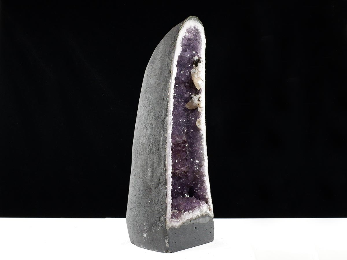 アメジストドーム 18Kg ブラジル産 アメジスト ドーム 原石 置物 ジオード amethyst 一点物 174-2372