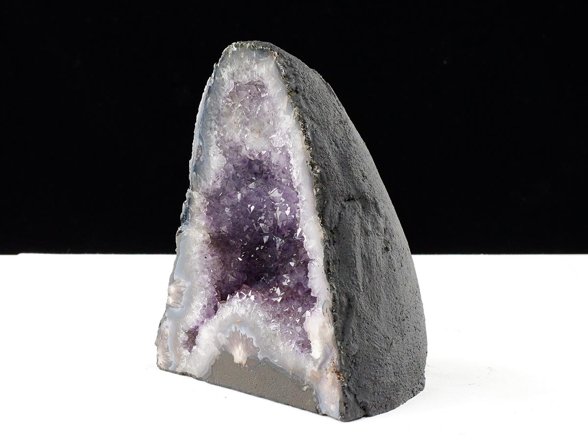 アメジストドーム 3.5Kg ブラジル産 アメジスト ドーム 原石 置物 ジオード amethyst 一点物 174-2373