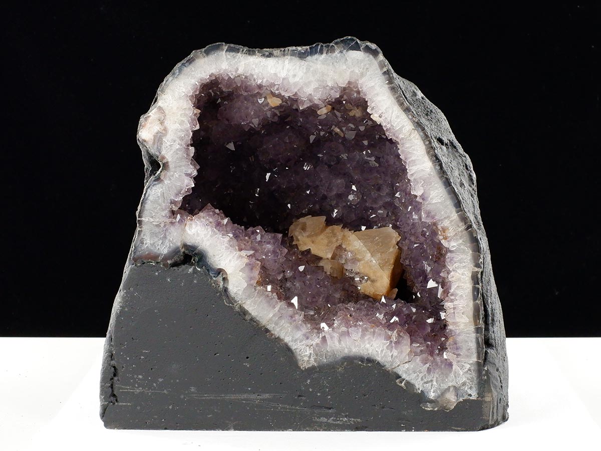 アメジストドーム 21.1Kg ブラジル産 アメジスト ドーム 原石 置物 ジオード amethyst 一点物 174-2386
