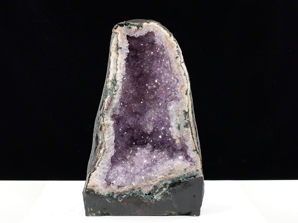 アメジストドーム 12.1Kg ブラジル産 アメジスト ドーム 原石 置物 ジオード amethyst 一点物 174-2390