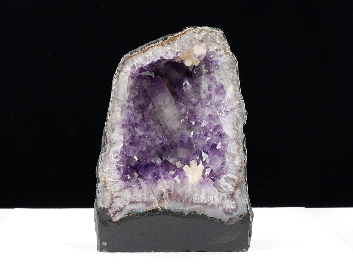 アメジストドーム 5.7Kg ブラジル産 アメジスト ドーム 原石 置物 ジオード amethyst 一点物 174-2393