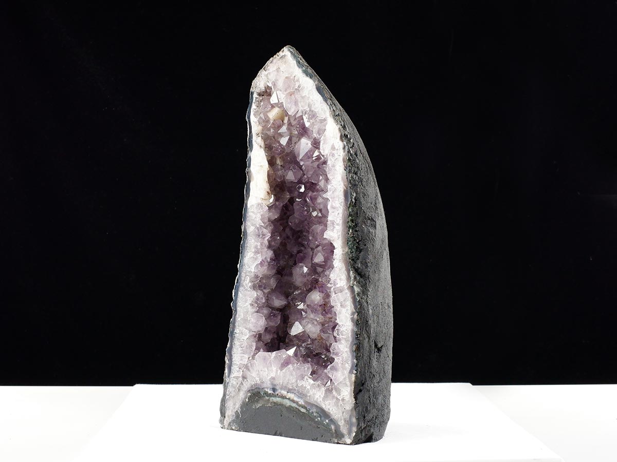 アメジストドーム 8.1Kg ブラジル産 アメジスト ドーム 原石 置物 ジオード amethyst 一点物 174-2395