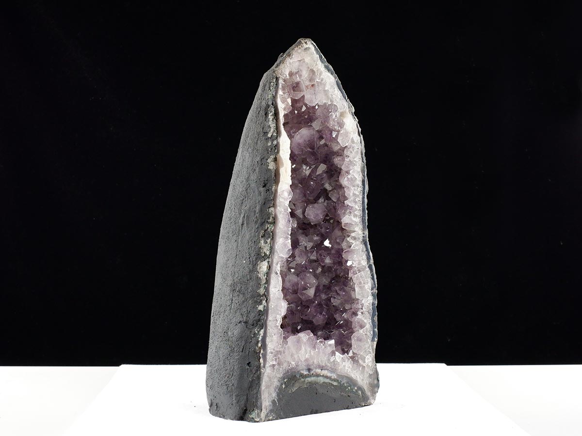 アメジストドーム 8.1Kg ブラジル産 アメジスト ドーム 原石 置物 ジオード amethyst 一点物 174-2395