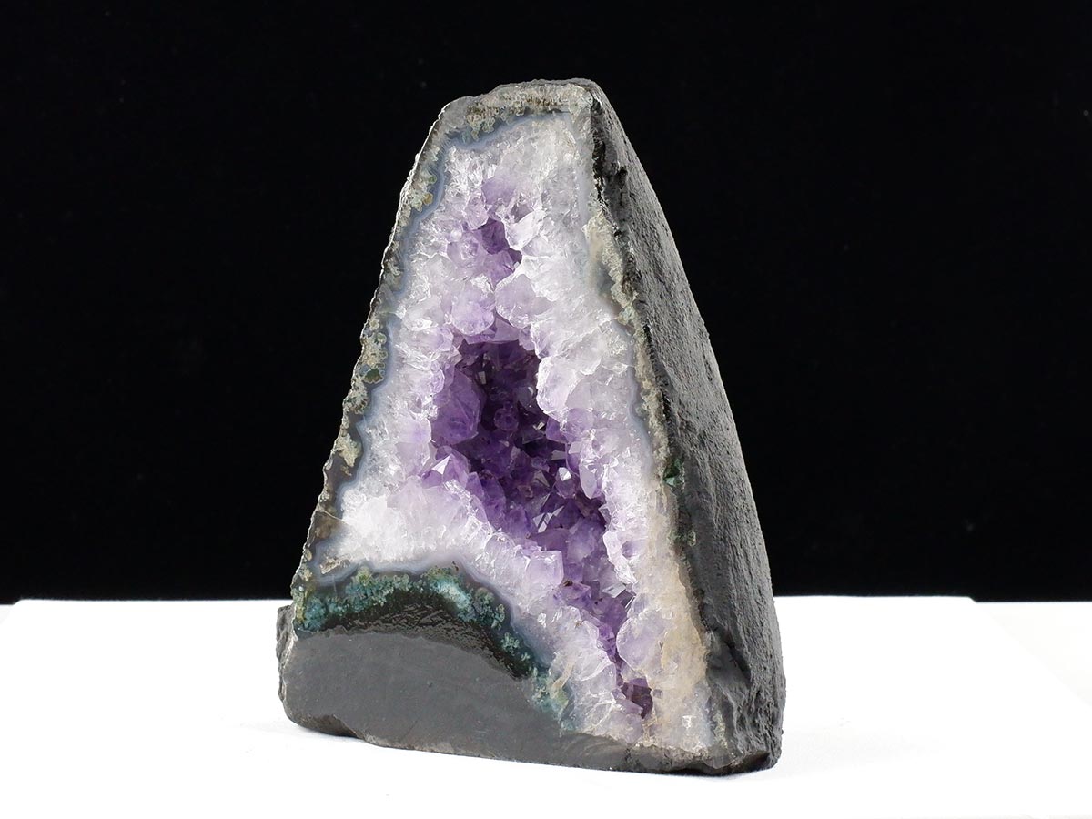 アメジストドーム 4.4Kg ブラジル産 アメジスト ドーム 原石 置物 ジオード amethyst 一点物 174-2396