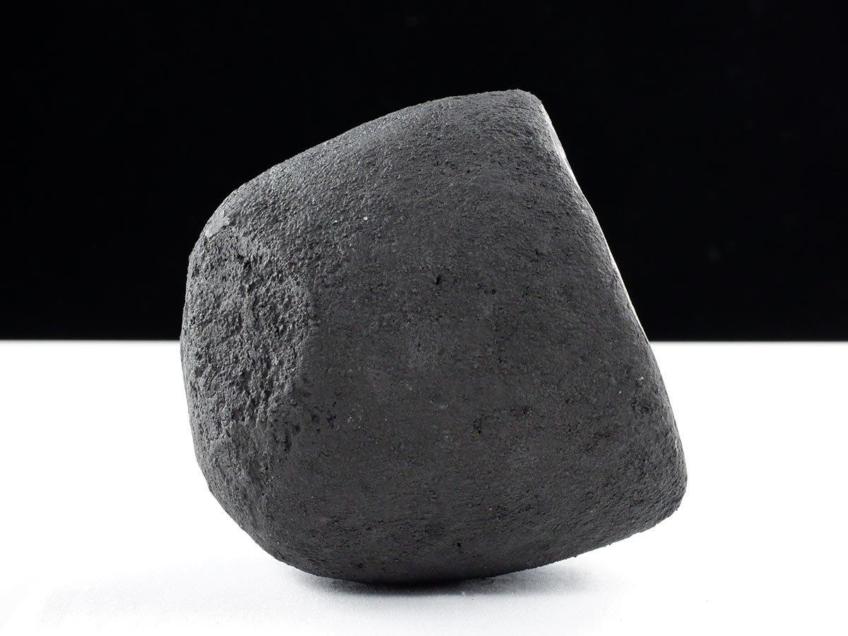 アメジスト ドーム ウルグアイ産 1.5kg 紫水晶 ジオード サークル 原石 置物 パワーストーン 浄化 風水 金運 一点物 174-2403