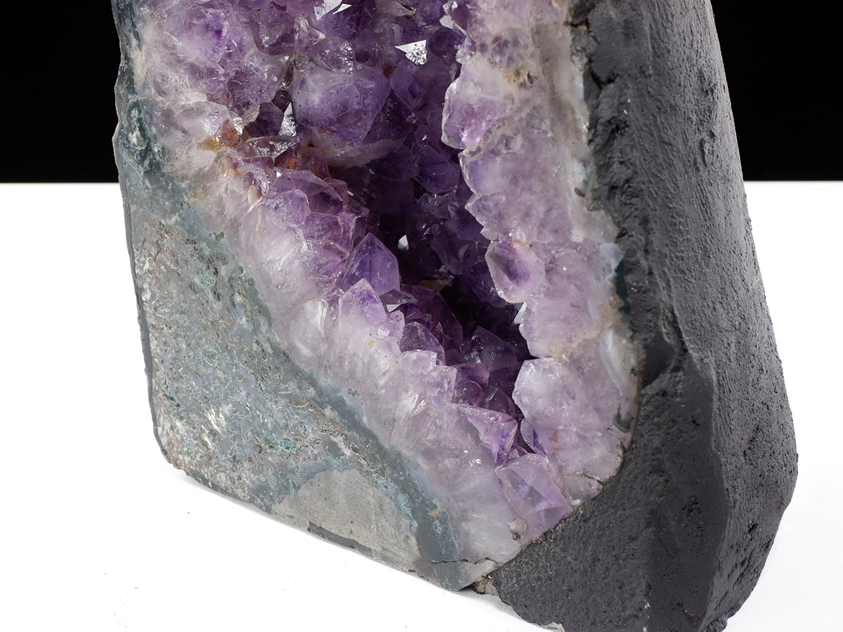アメジストドーム 15.9kg ブラジル産 amethyst アメジスト ドーム 原石 ジオード 置物 一点物 174-2454