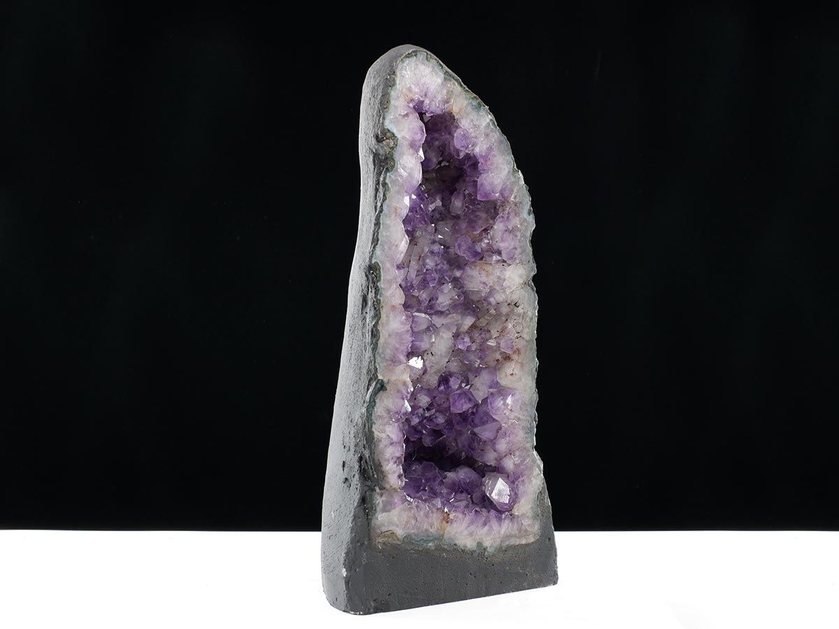 アメジストドーム 16.9kg ブラジル産 amethyst アメジスト ドーム 原石 ジオード 置物 一点物 174-2461