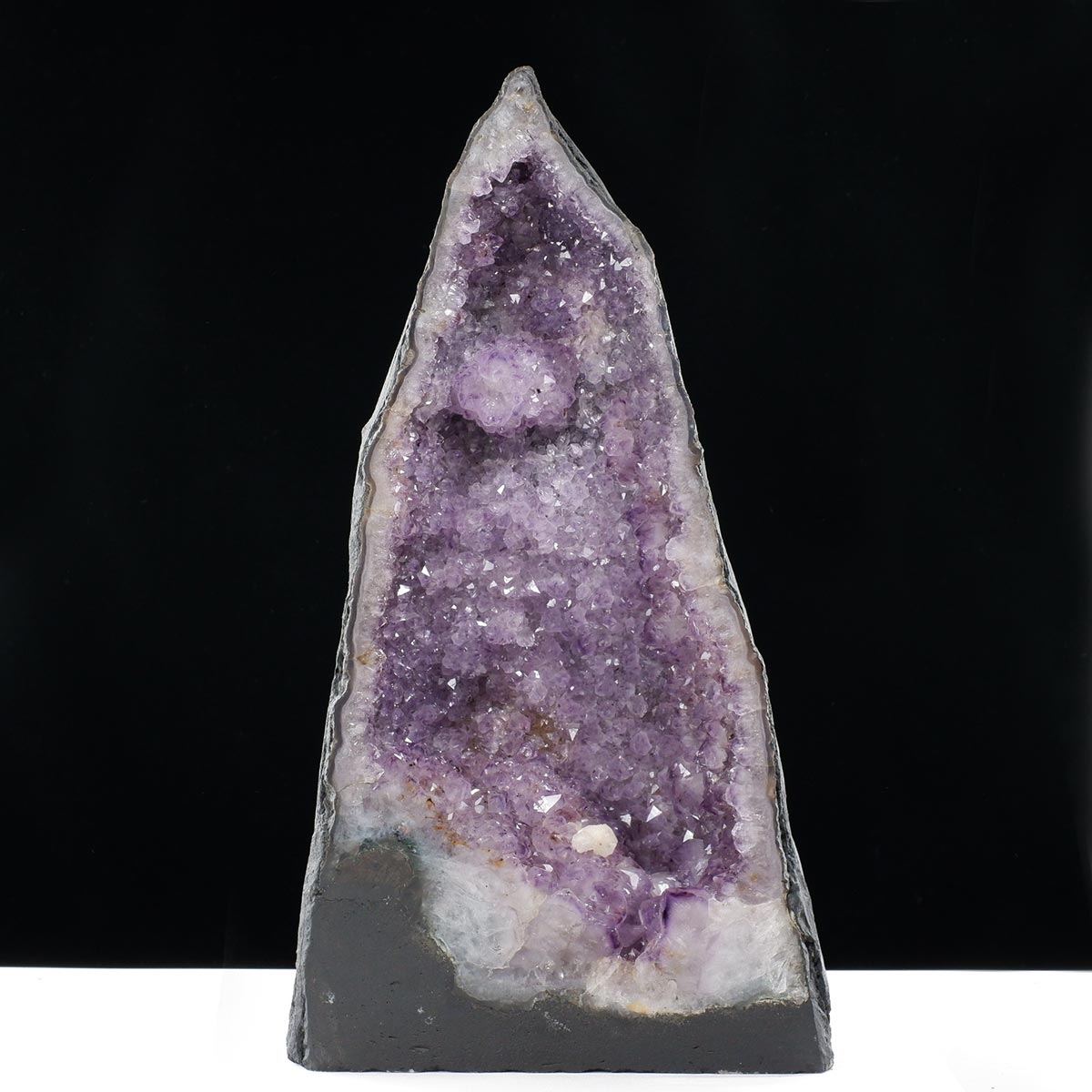 アメジストドーム 22kg ブラジル産 amethyst アメジスト ドーム 原石 ジオード 置物 一点物 174-2462