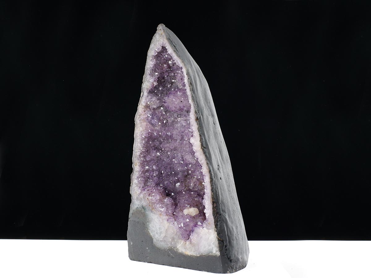 アメジストドーム 22kg ブラジル産 amethyst アメジスト ドーム 原石 ジオード 置物 一点物 174-2462