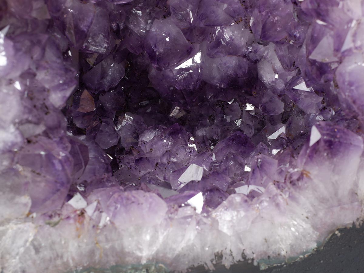 アメジストドーム 30.9kg ブラジル産 amethyst アメジスト ドーム 原石 ジオード 置物 一点物 174-2470