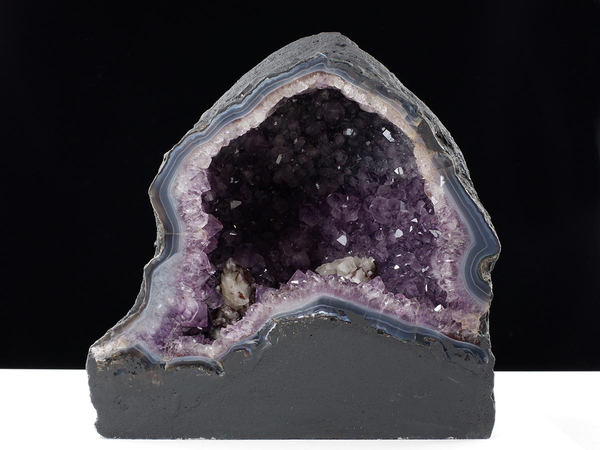 アメジストドーム 17kg ブラジル産 amethyst アメジスト ドーム 原石 ジオード 置物 一点物 174-2481
