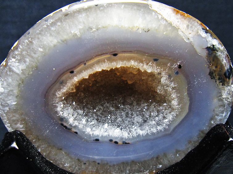 トレジャーメノウ アゲート 台座付属 原石 置物 一点物 175-1360