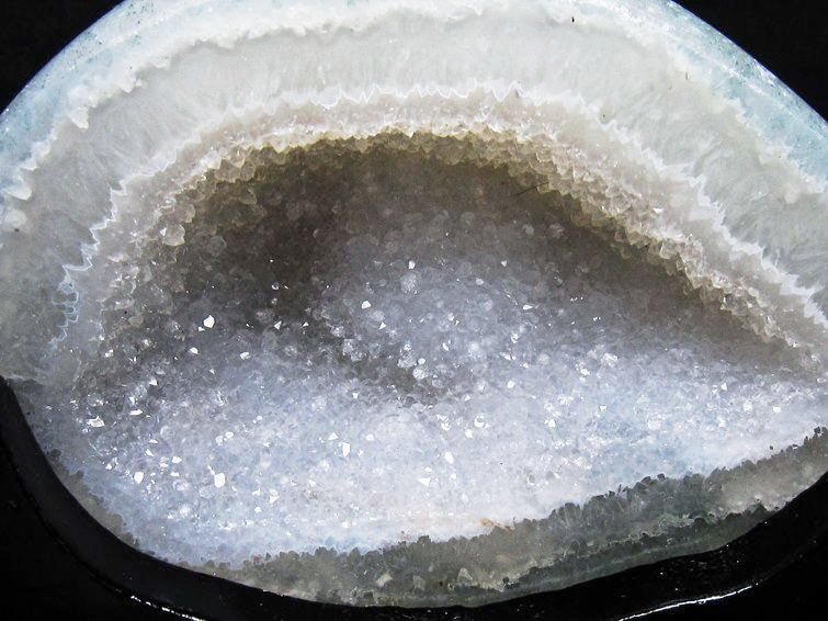 1.8Kg トレジャーメノウ アゲート 台座付属 原石 置物 一点物 175-1385