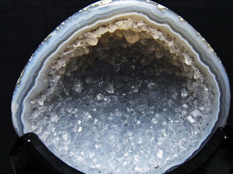 台座付き トレジャーメノウ アゲート 1.1Kg トレジャーメノウ アゲート ジオード 台座付属 一点物 送料無料