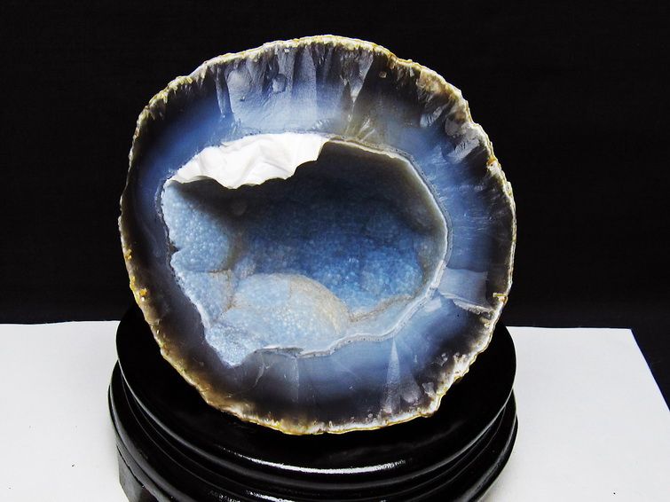 1.3Kg アゲート ジオード 原石 置物 台座付属 瑪瑙 メノウ 晶洞 一点物 181-4163