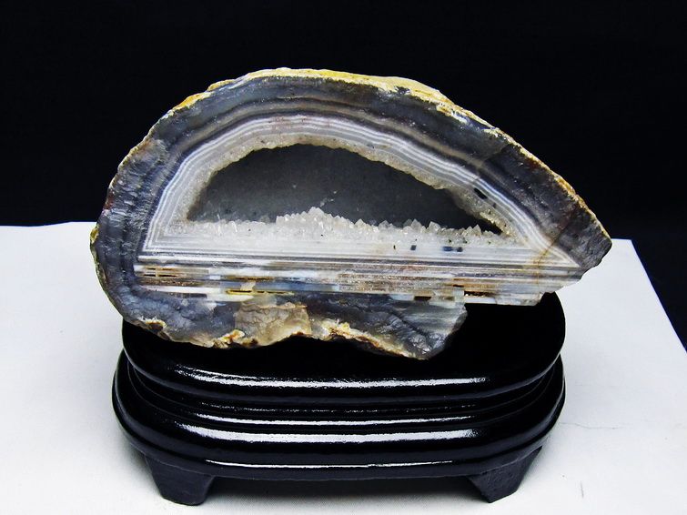 1.1Kg アゲート ジオード 原石 置物 台座付属 瑪瑙 メノウ 晶洞 一点物 181-4164