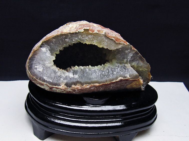 アゲート ジオード 原石 置物 台座付属 瑪瑙 メノウ 晶洞 一点物 181