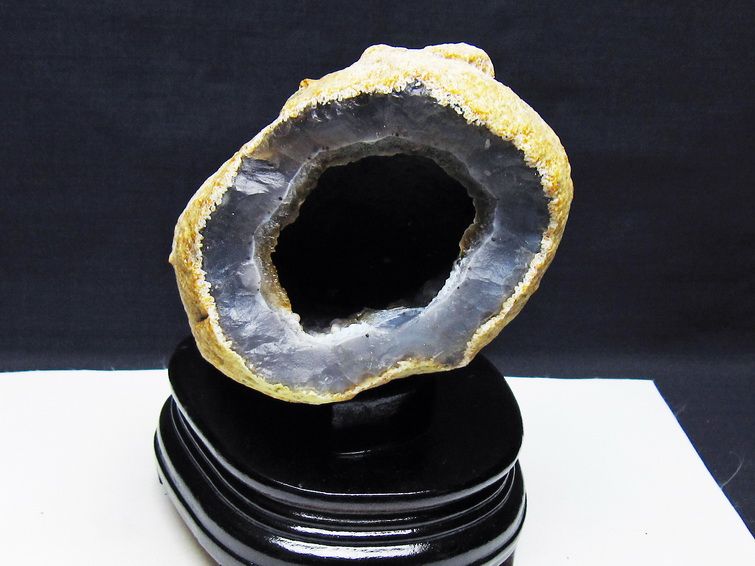 アゲート ジオード 原石 置物 台座付属 瑪瑙 メノウ 晶洞 一点物 181-4182