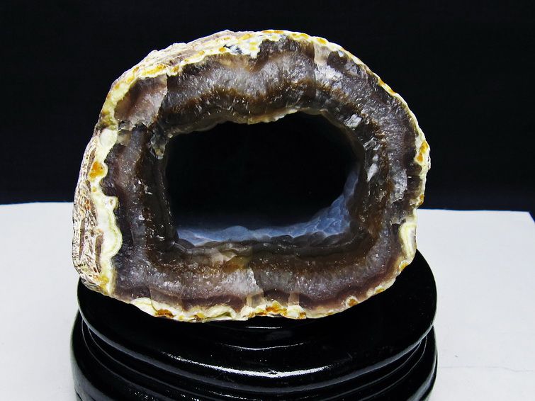 アゲート ジオード 原石 置物 台座付属 瑪瑙 メノウ 晶洞 一点物 181-4190