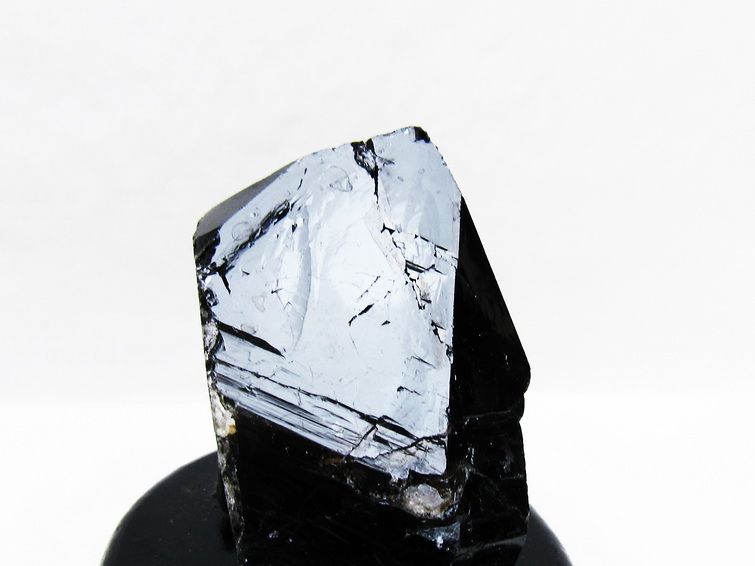 黒水晶 原石 モリオン 原石 山東省産 台座付属 一点物 181-4515