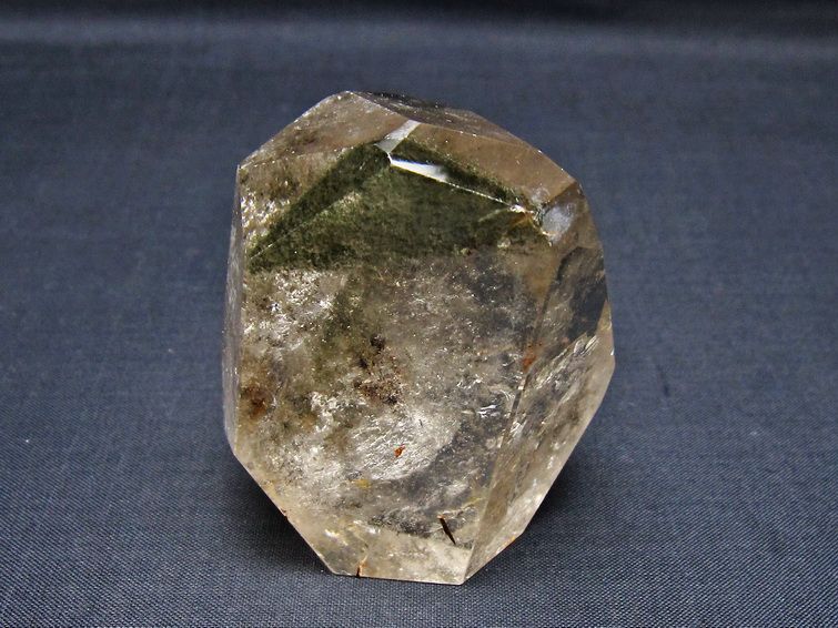 グリーンファントム 原石 ファントムクォーツ 一点物 181-4626