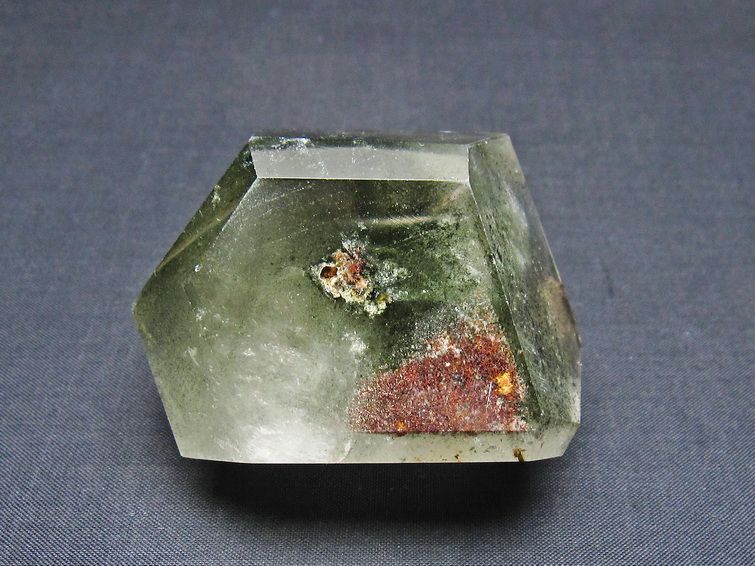 グリーンファントム 原石 ファントムクォーツ 一点物 181-4635