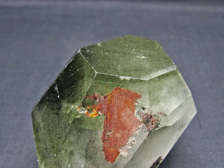 グリーンファントム 原石 ファントムクォーツ 一点物 181-4635