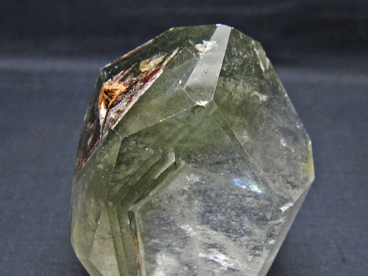 グリーンファントム 原石 ファントムクォーツ 一点物 181-4637