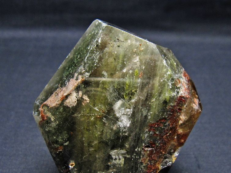 グリーンファントム 原石 ファントムクォーツ 一点物 181-4651