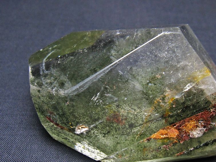 グリーンファントム 原石 ファントムクォーツ 一点物 181-4655